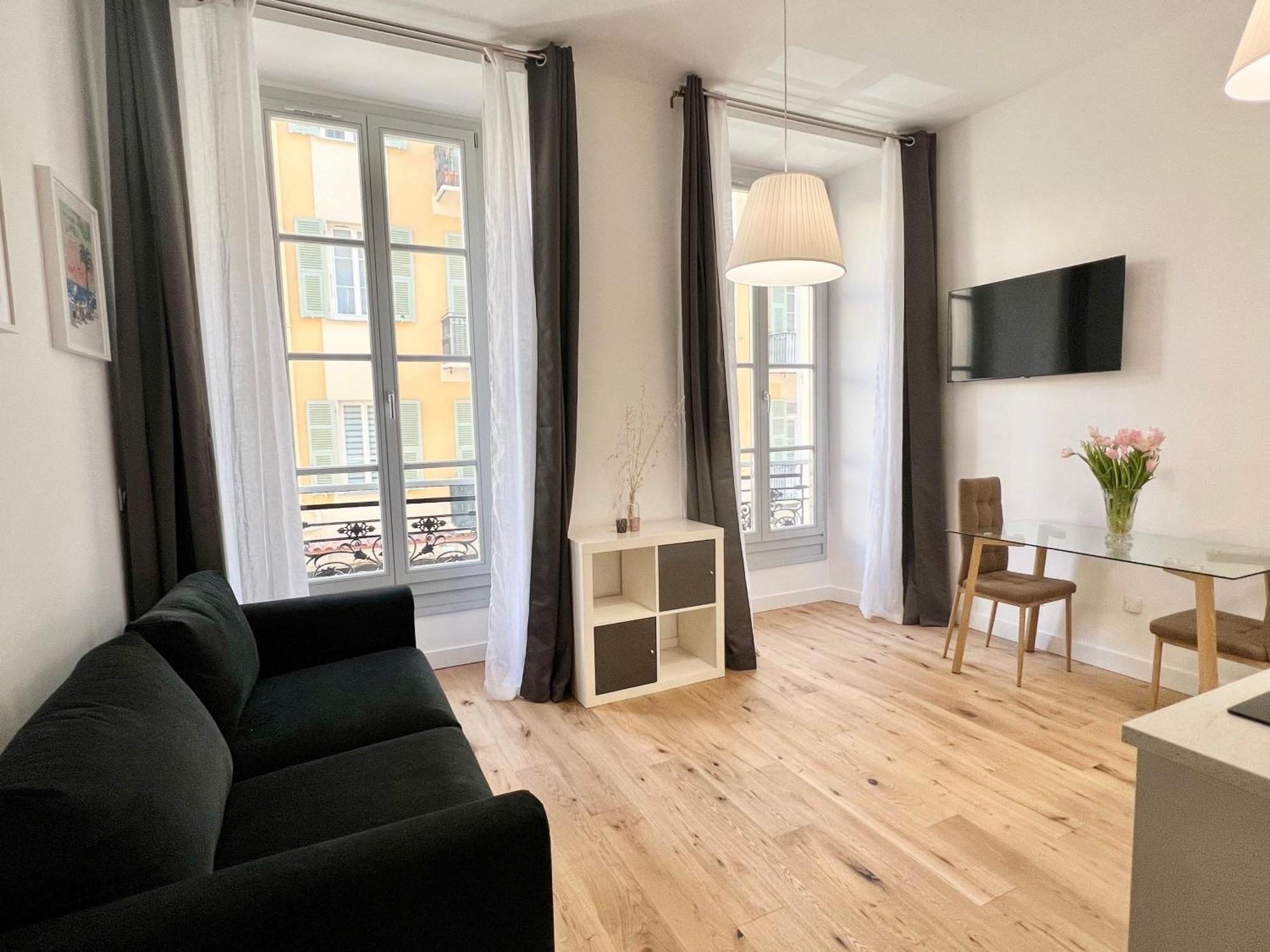 Confortable Central Studio To Discover Nice Bagian luar foto
